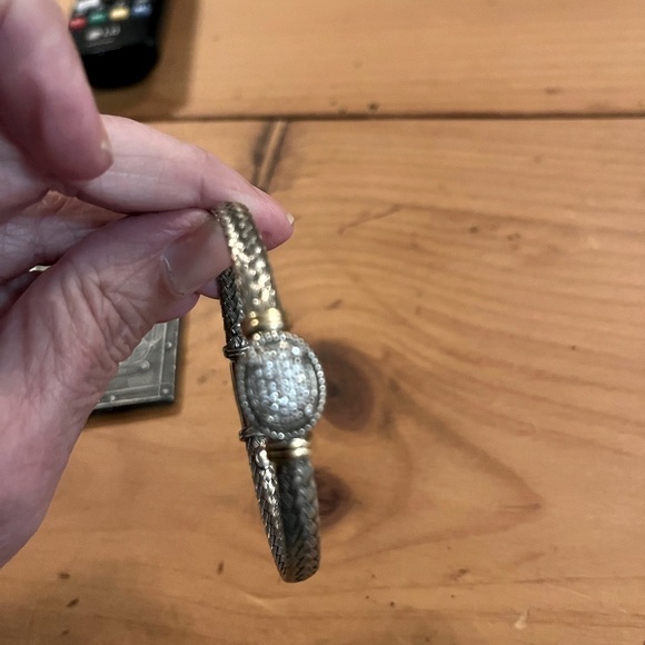 Elegant Sterling Silver and 14k Gold Bracelet - Picture 3 of 9